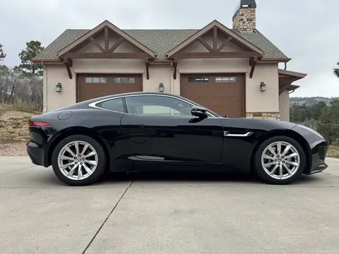 2016 Jaguar F-Type Coupe