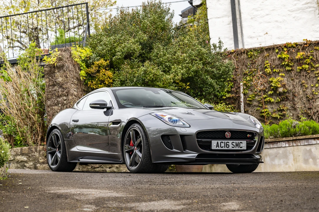 2016 Jaguar F-Type 1st Gen - Image 3 of 31