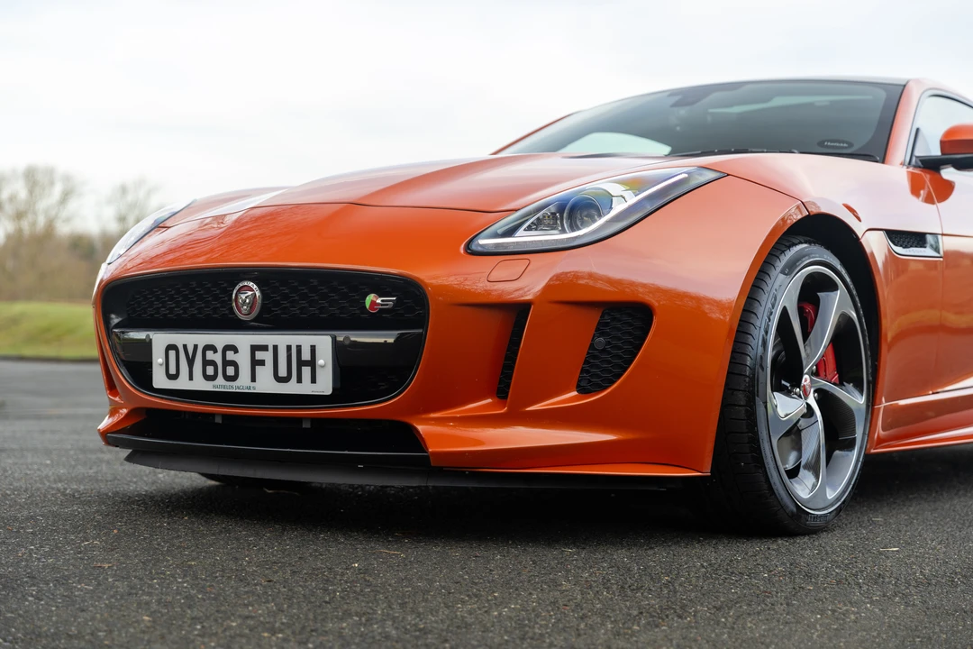 2016 Jaguar F-Type 1st Gen - Image 26 of 31