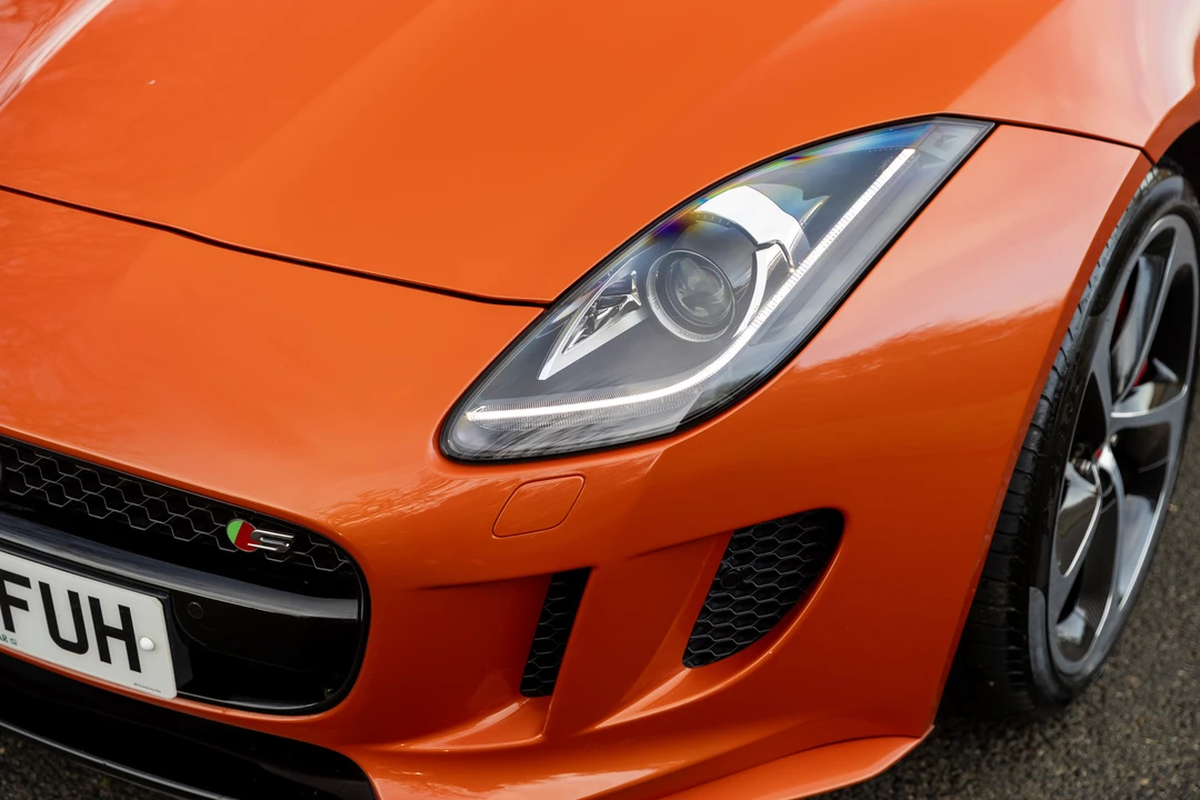 2016 Jaguar F-Type 1st Gen - Image 27 of 31