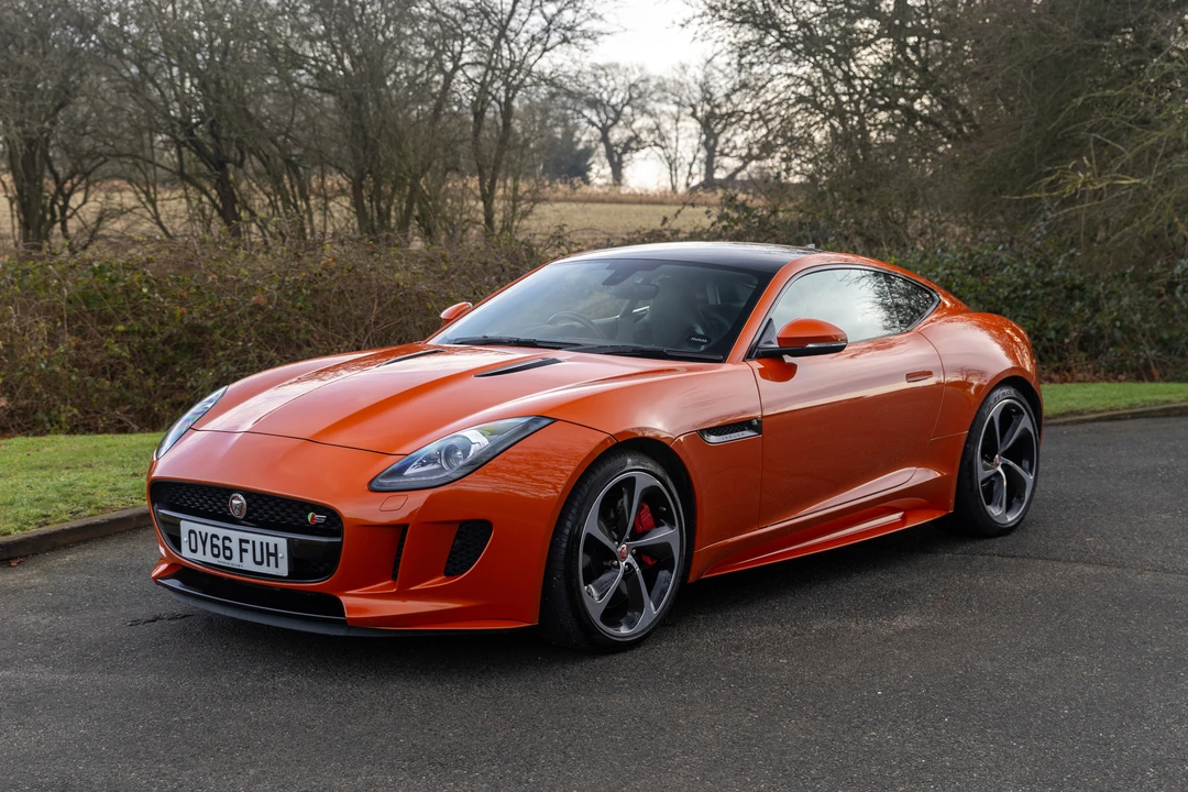 2016 Jaguar F-Type 1st Gen - Image 2 of 31