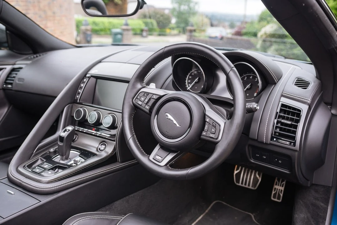 2016 Jaguar F-Type 1st Gen - Image 5 of 30