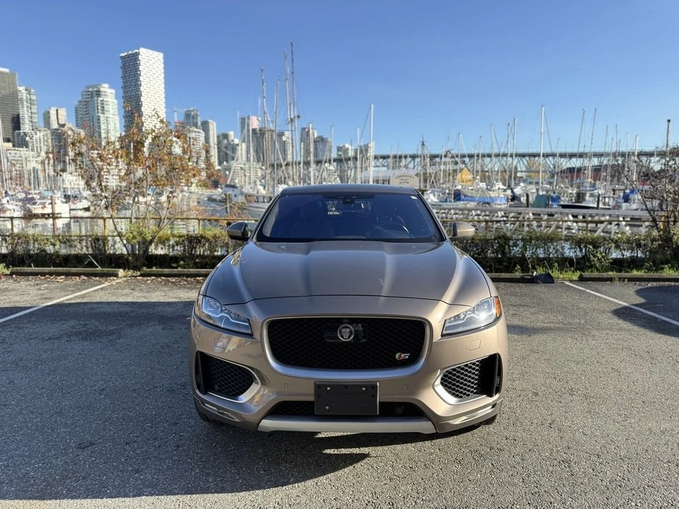 2016 Jaguar F-Pace - Image 2 of 20
