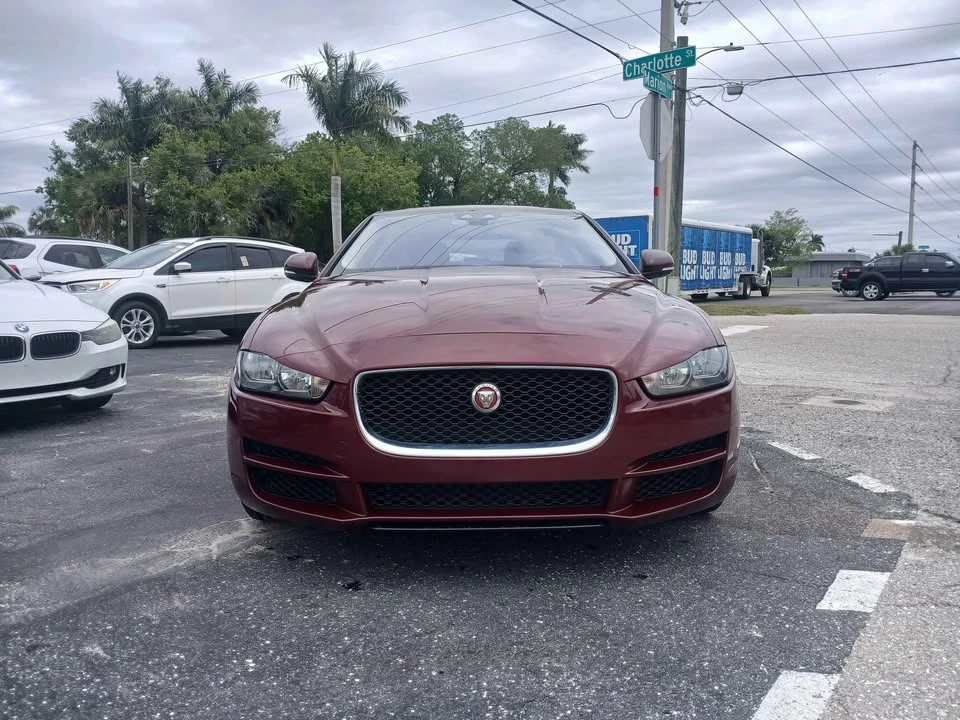 2016 Jaguar XE - Image 3 of 14