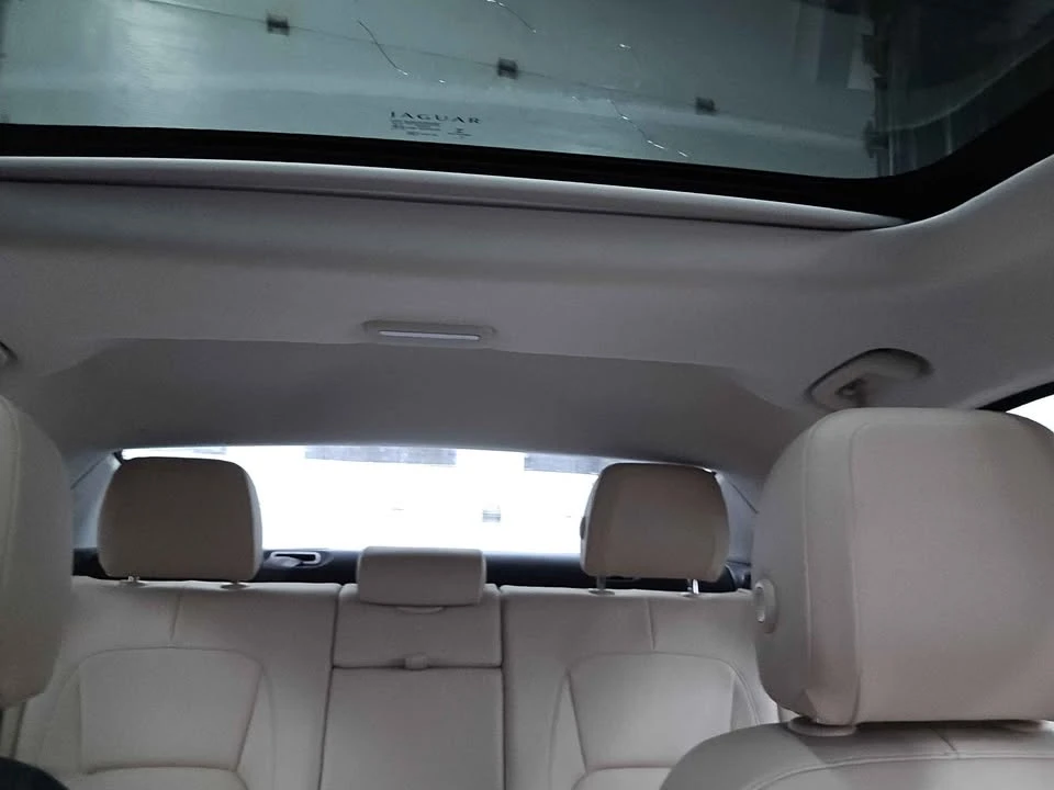 2016 Jaguar X260 XF - Image 8 of 11