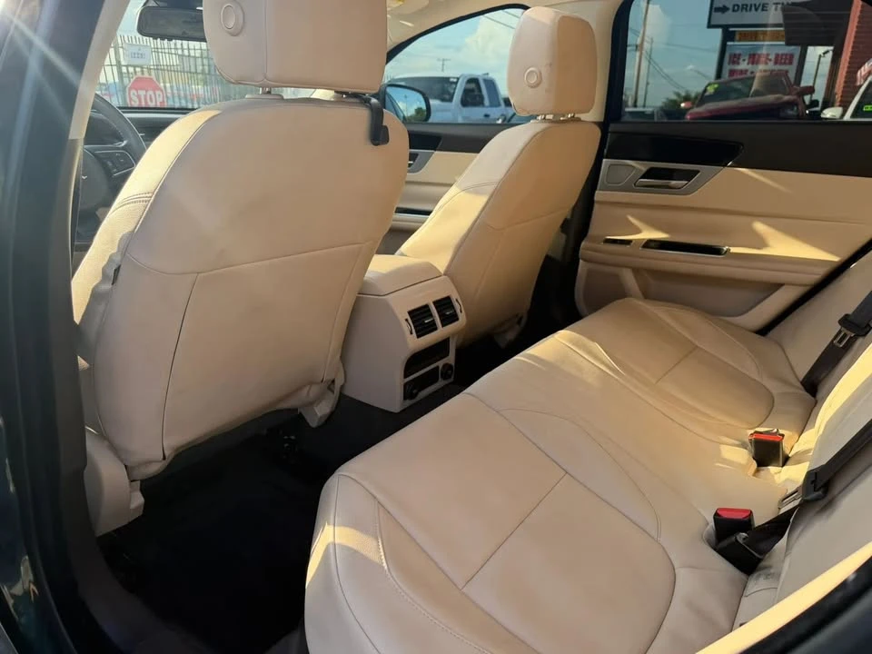 2016 Jaguar X260 XF - Image 13 of 20