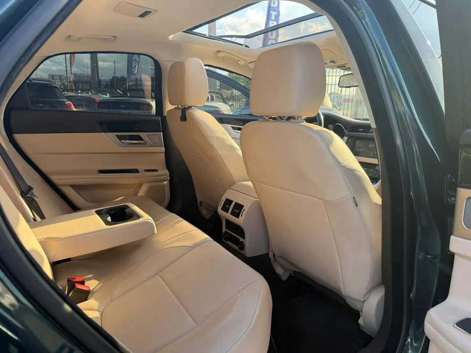 2016 Jaguar X260 XF - Image 14 of 20