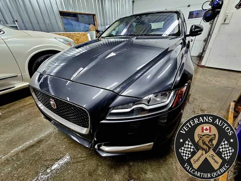 2016 Jaguar XF Premium