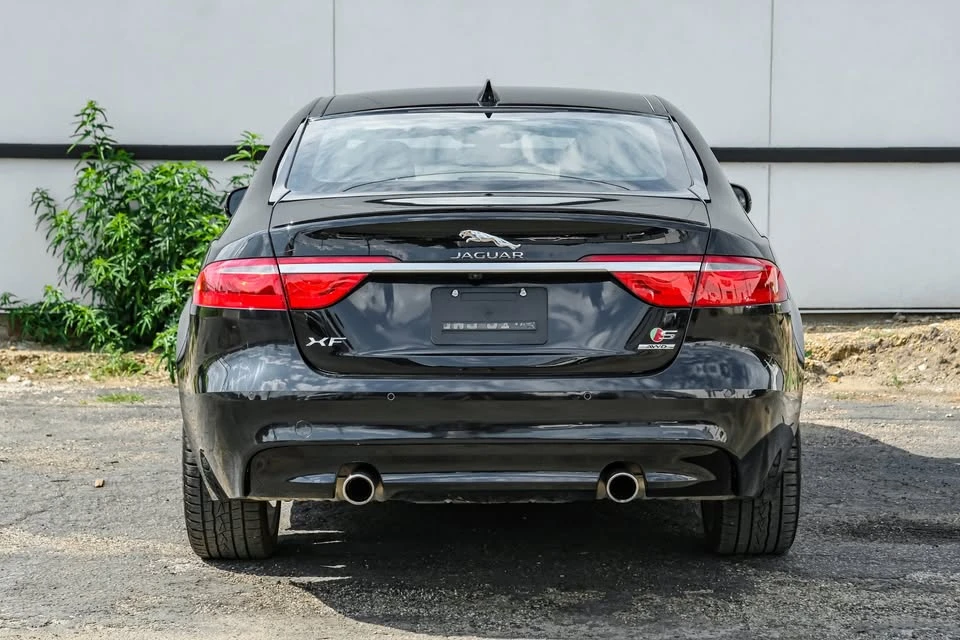 2016 Jaguar X260 XF - Image 8 of 19
