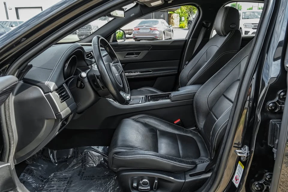 2016 Jaguar X260 XF - Image 3 of 19