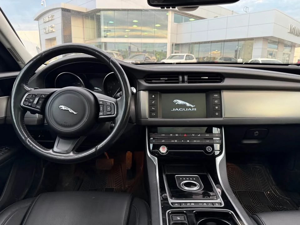 2016 Jaguar X260 XF - Image 6 of 8