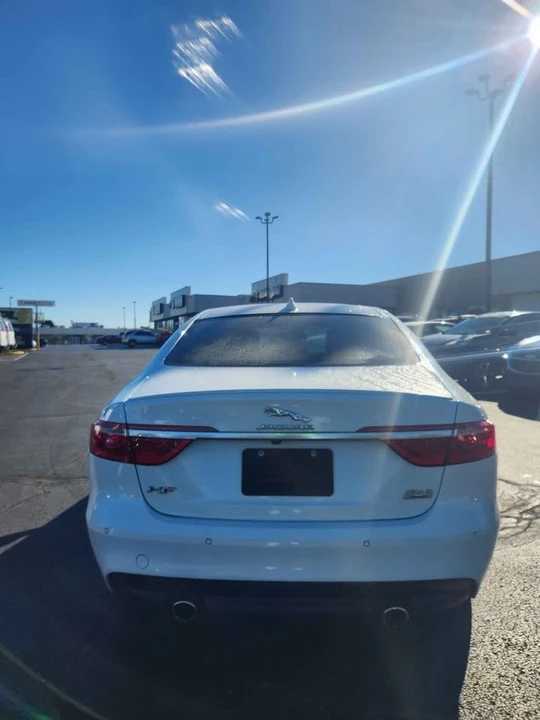2016 Jaguar X260 XF - Image 3 of 11