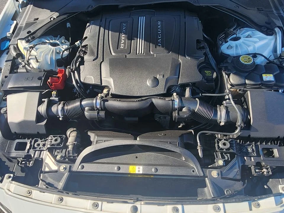 2016 Jaguar X260 XF - Image 9 of 11