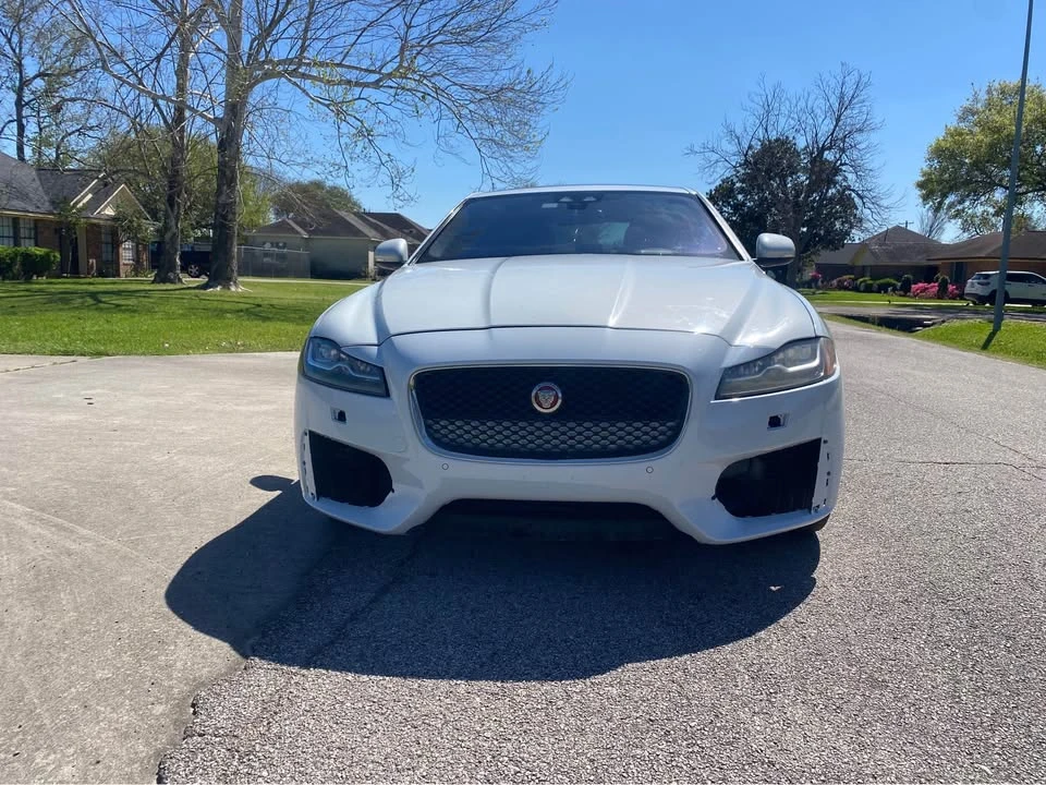 2016 Jaguar X260 XF - Image 2 of 13