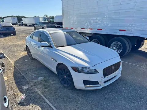 2016 Jaguar XF 20d Sedan