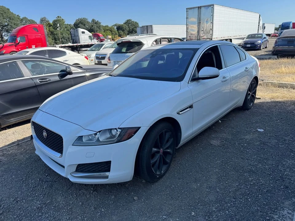 2016 Jaguar X260 XF - Image 2 of 4