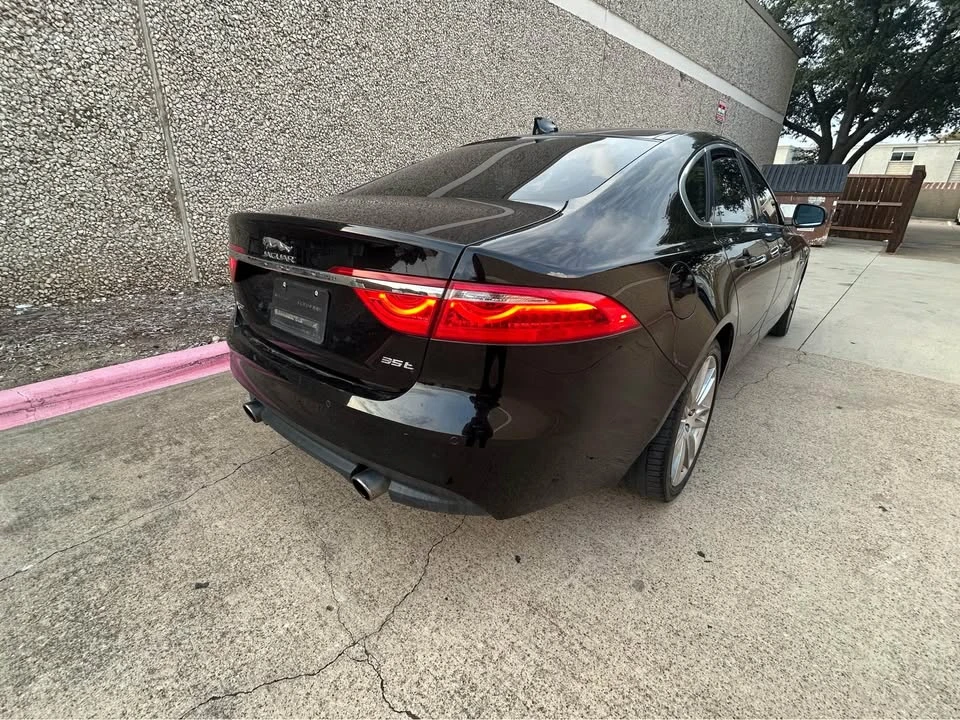 2016 Jaguar X260 XF - Image 11 of 14