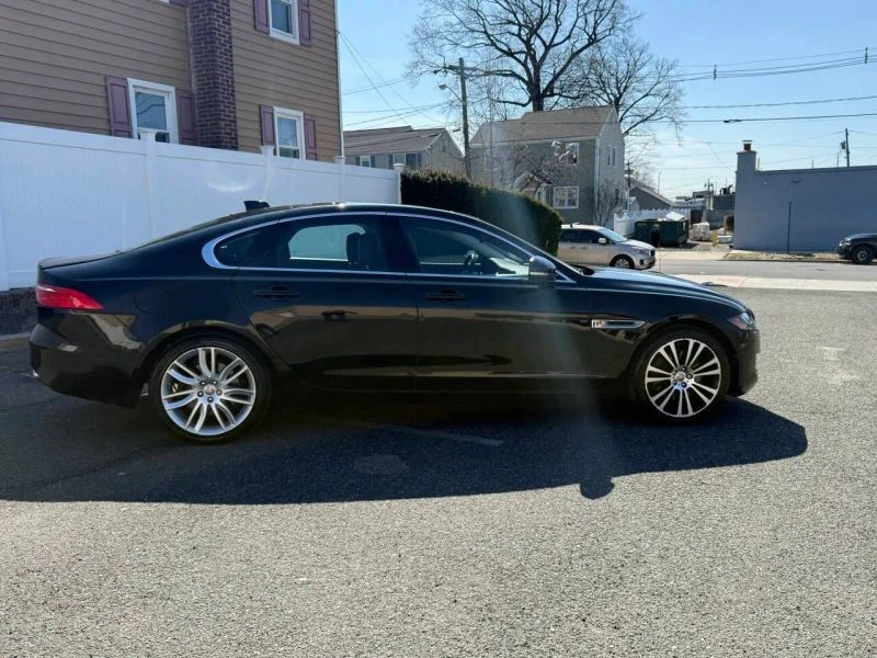 2016 Jaguar X260 XF - Image 5 of 12