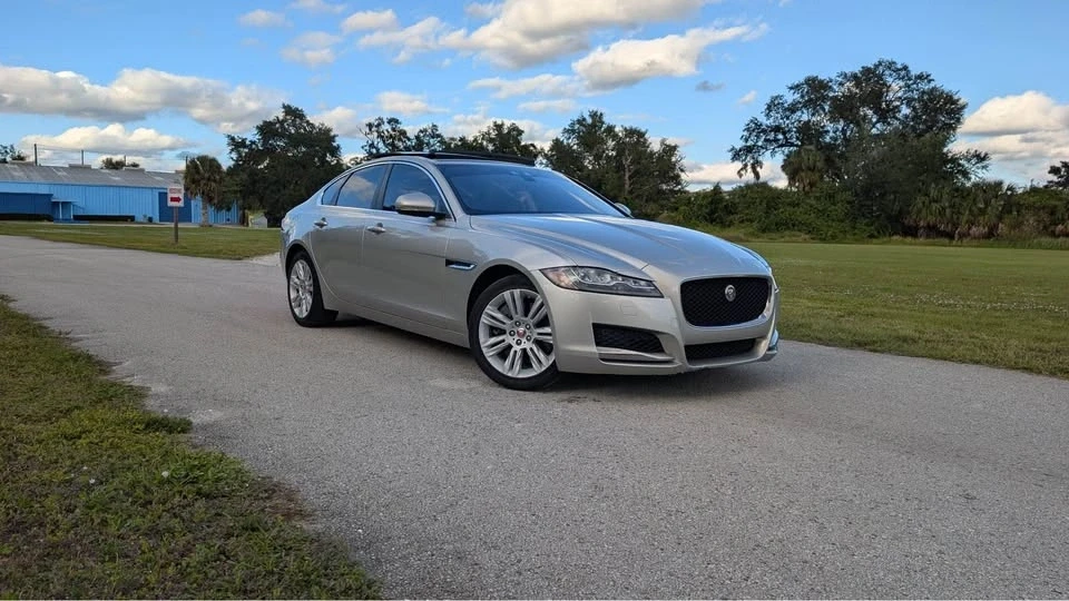 2016 Jaguar X260 XF - Image 2 of 14