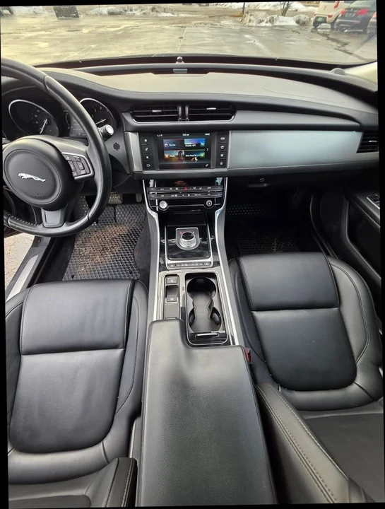 2016 Jaguar X260 XF - Image 11 of 15