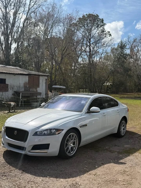 2016 Jaguar X260 XF - Image 2 of 3