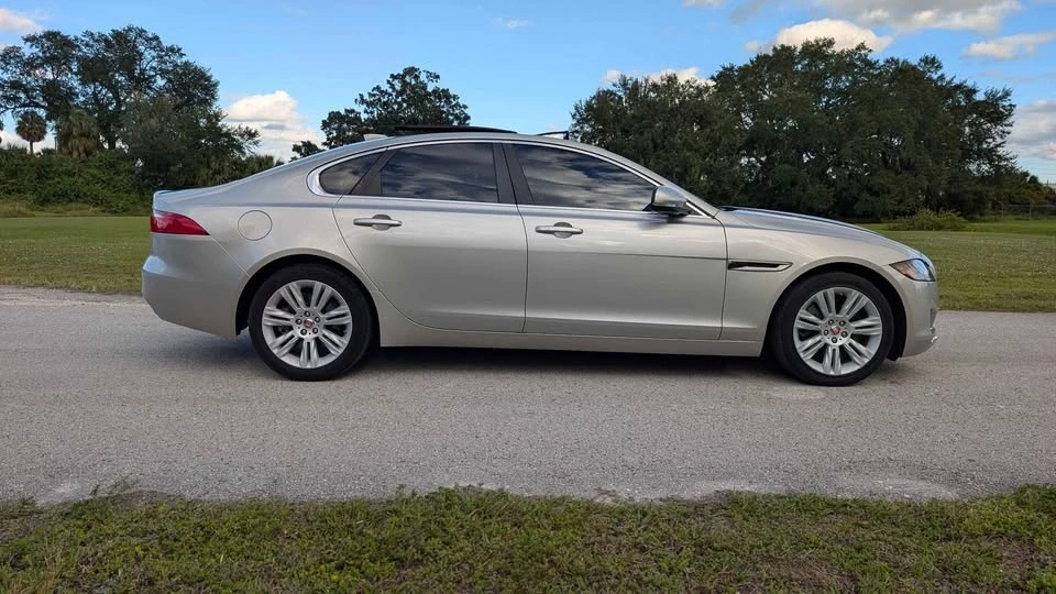 2016 Jaguar X260 XF - Image 7 of 20