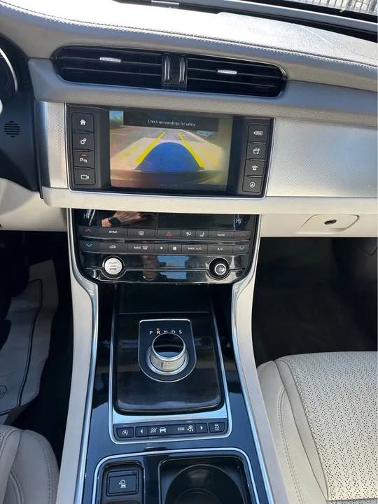 2016 Jaguar X260 XF - Image 12 of 12