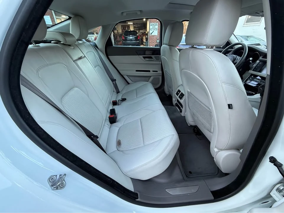 2016 Jaguar X260 XF - Image 10 of 13