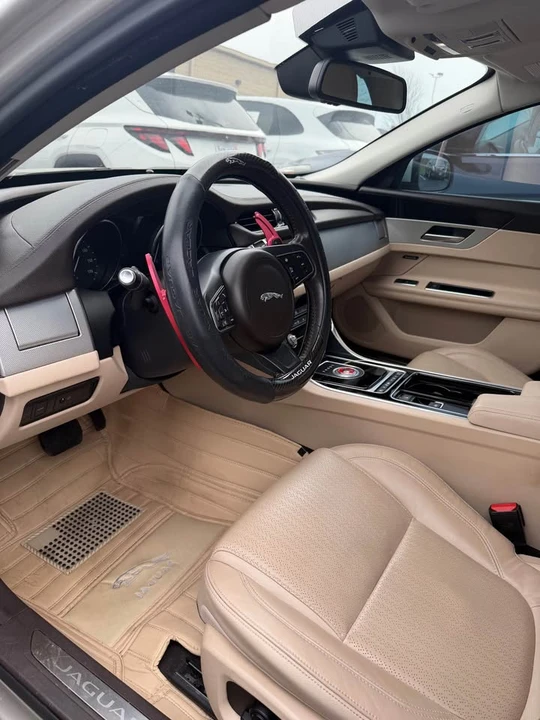 2016 Jaguar X260 XF - Image 15 of 20