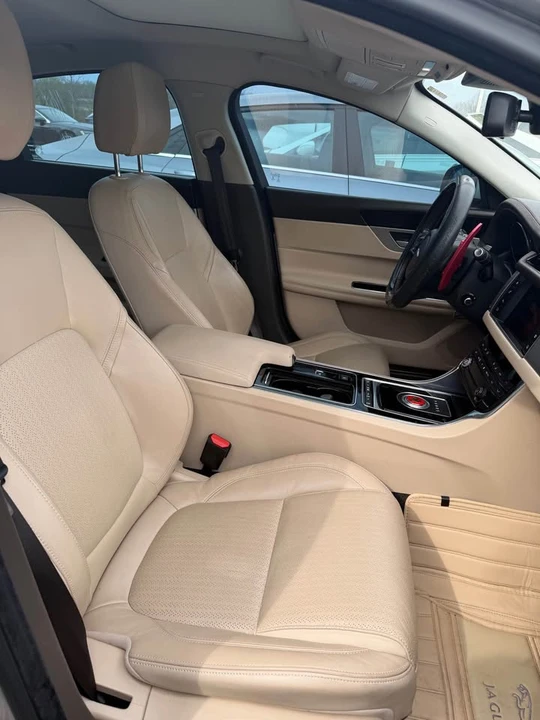2016 Jaguar X260 XF - Image 19 of 20