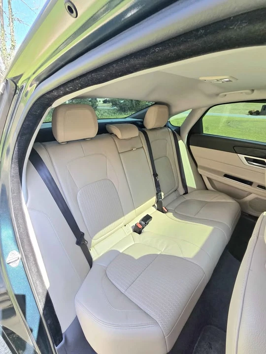 2016 Jaguar X260 XF - Image 15 of 18