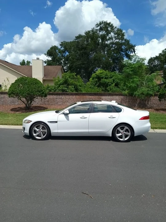 2016 Jaguar X260 XF - Image 2 of 15