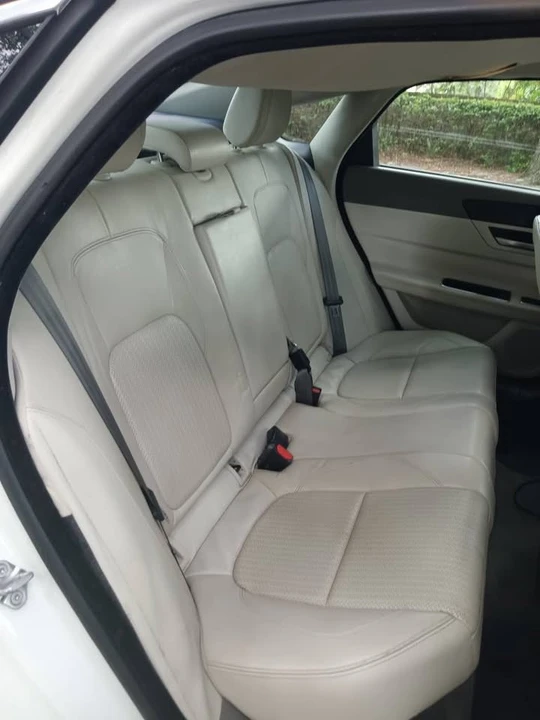 2016 Jaguar X260 XF - Image 14 of 15
