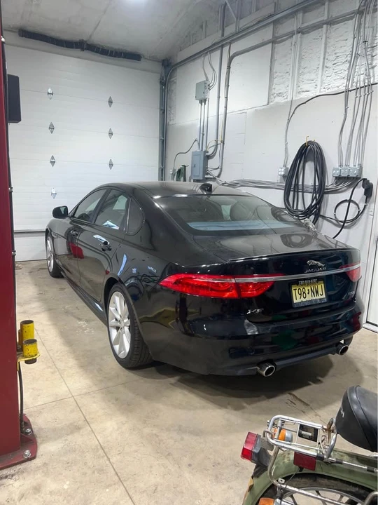 2016 Jaguar X260 XF - Image 2 of 7