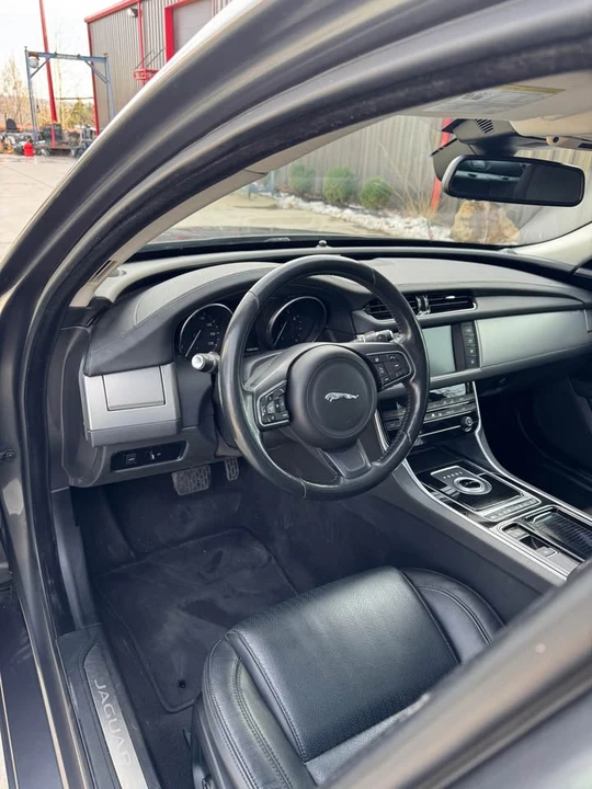2016 Jaguar X260 XF - Image 8 of 20