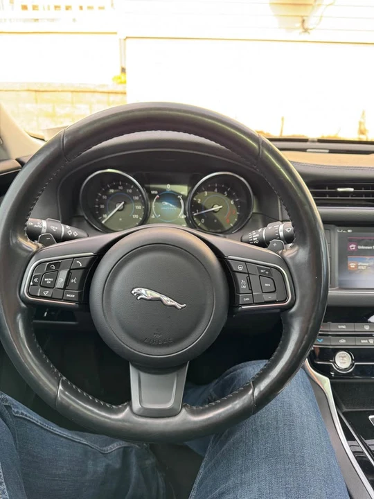 2016 Jaguar X260 XF - Image 10 of 20