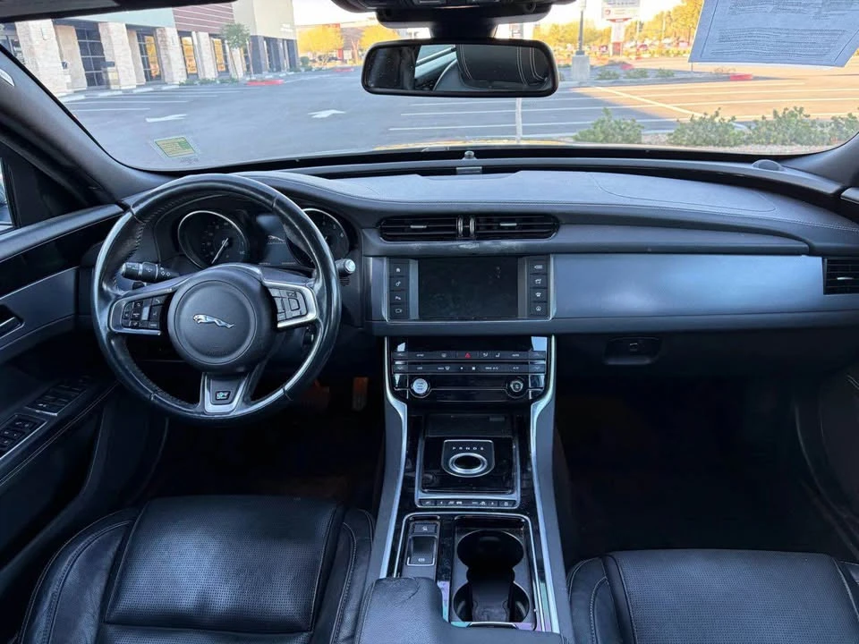 2016 Jaguar X260 XF - Image 8 of 15