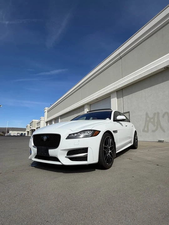 2016 Jaguar X260 XF - Image 8 of 12