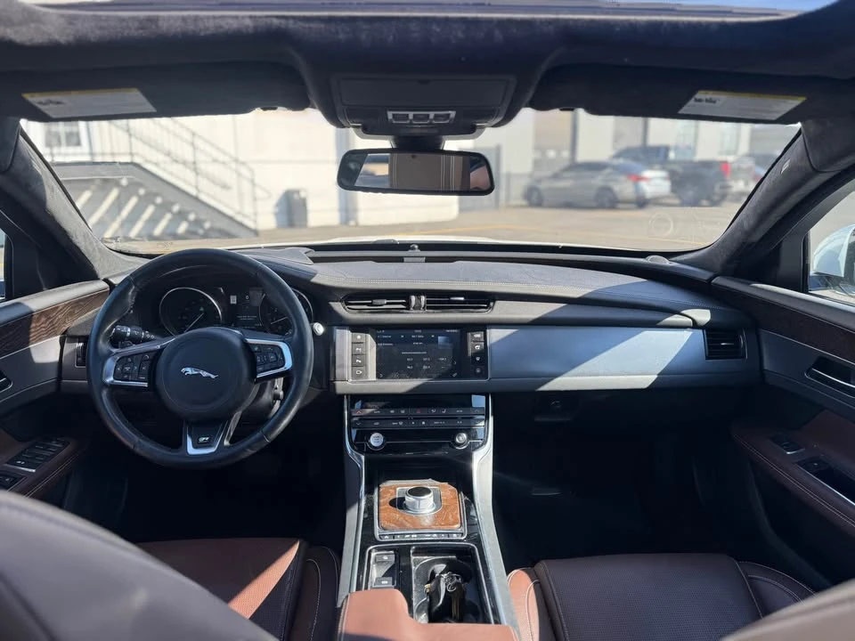2016 Jaguar X260 XF - Image 9 of 10
