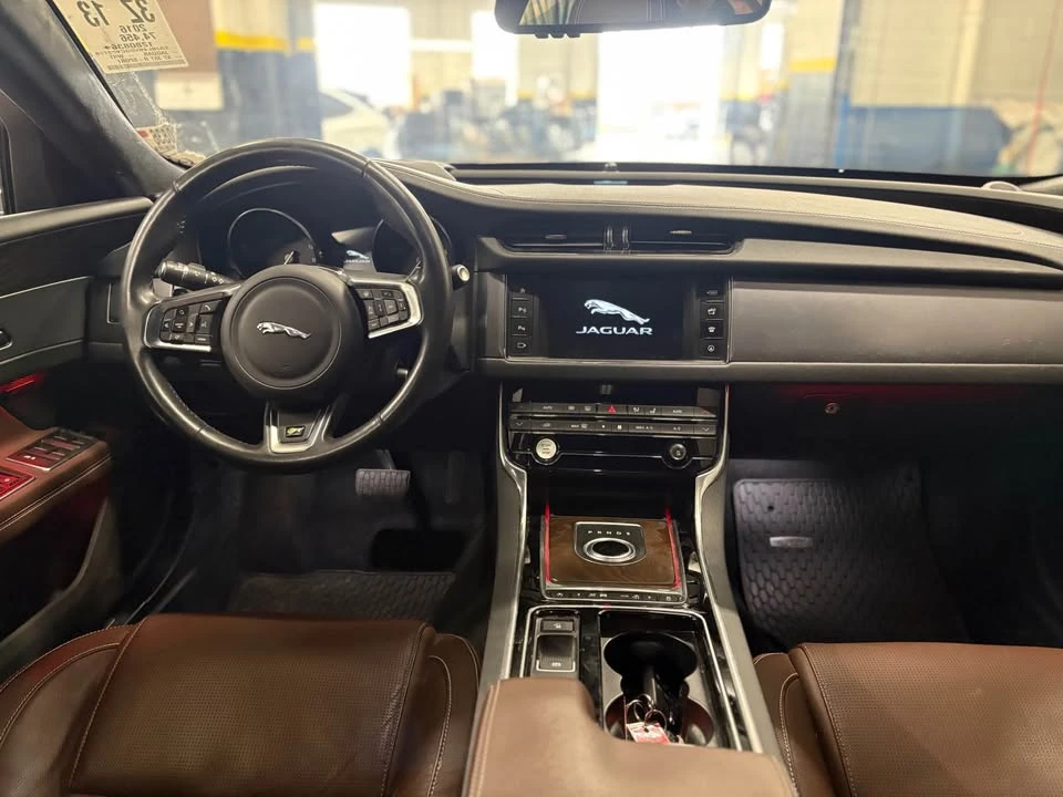 2016 Jaguar X260 XF - Image 6 of 7