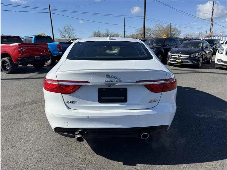 2016 Jaguar X260 XF - Image 6 of 10