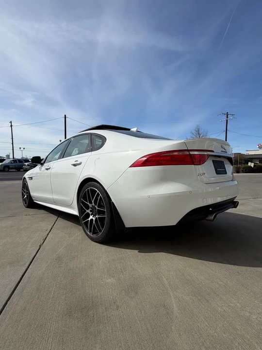 2016 Jaguar X260 XF - Image 10 of 12