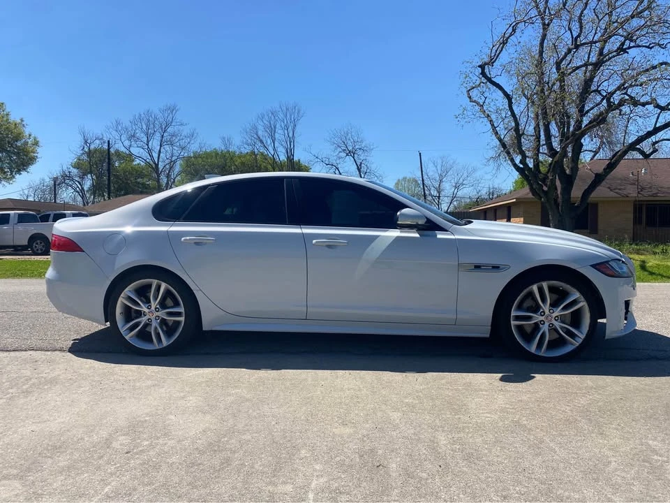 2016 Jaguar X260 XF - Image 2 of 11