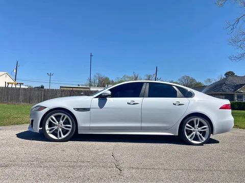 2016 Jaguar XF 3.5t R-Sport Sedan