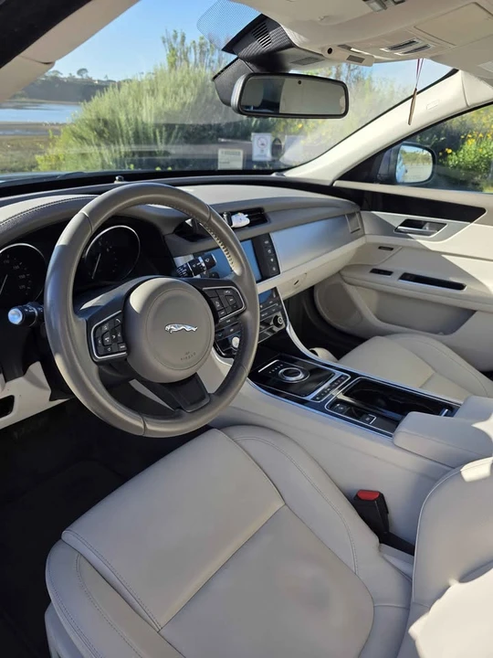 2016 Jaguar X260 XF - Image 6 of 9