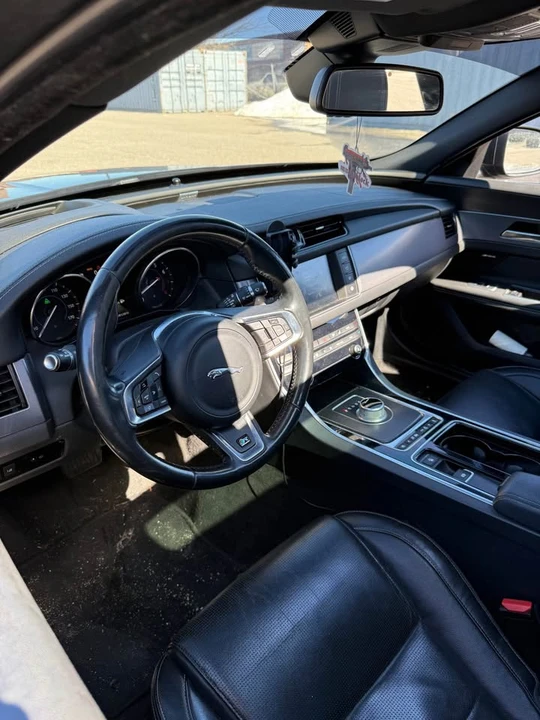 2016 Jaguar X260 XF - Image 7 of 10