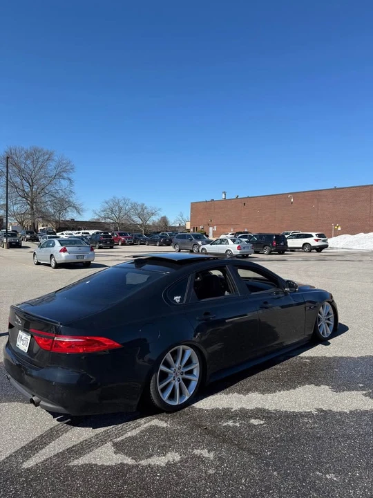 2016 Jaguar X260 XF - Image 4 of 10