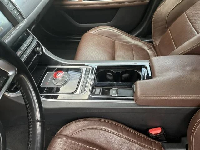 2016 Jaguar X260 XF - Image 8 of 20