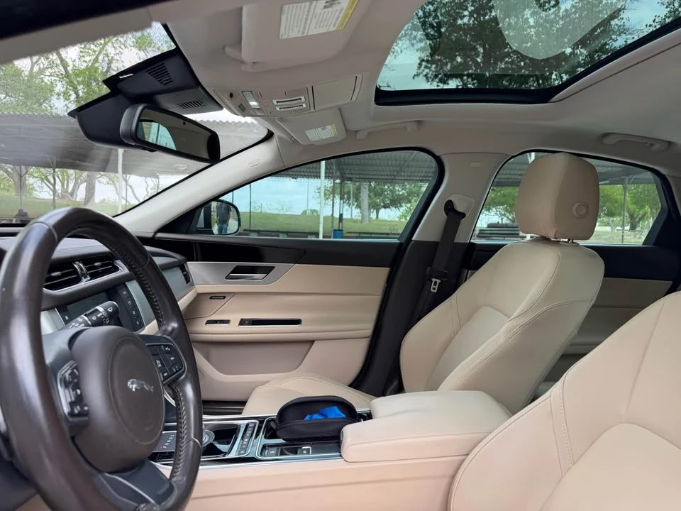 2016 Jaguar X260 XF - Image 8 of 10