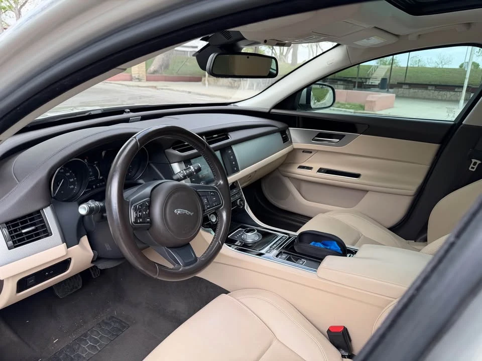2016 Jaguar X260 XF - Image 7 of 10